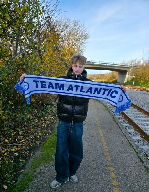 Atlantic Halstørklæde - Blå/Hvid