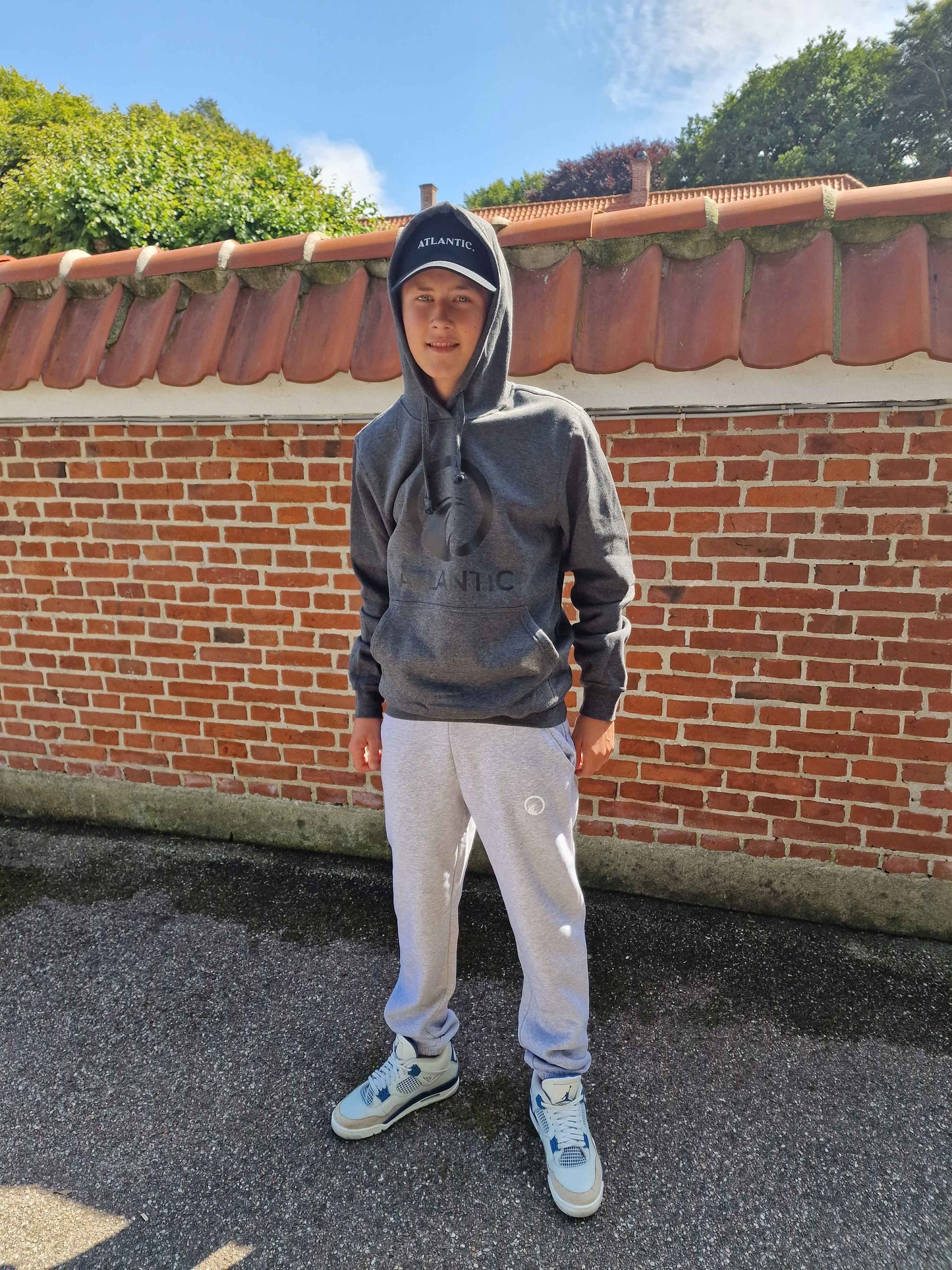 Atlantic Hoodie - Mørk grå